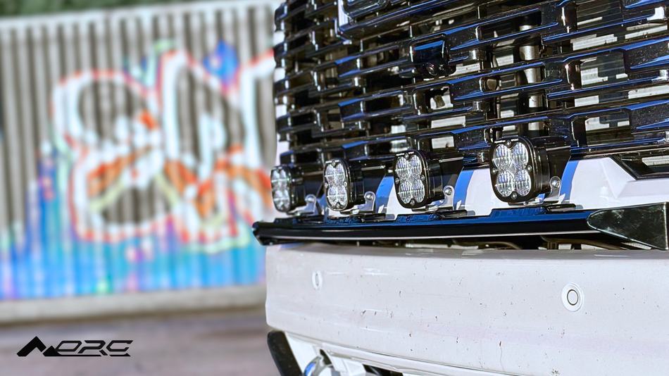 2024 - 2025 GMC SIERRA HD FRONT BUMPER LIGHT BAR WITH 4X SQUADRON SPORT